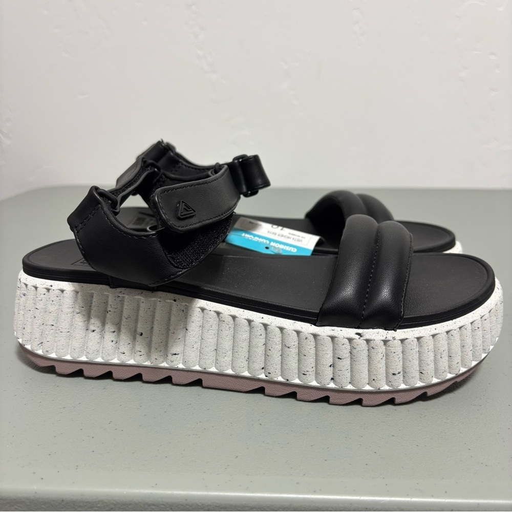 Reef Vista Higher Raya Black Platform Women's Sandals NWT Size 10 Strappy